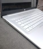 HP 17-CP0056NR AMD Ryzen 3 3250u Ram 8GB SSD 256GB Touchscreen 17.3 inch nbhp48 - Gambar 5