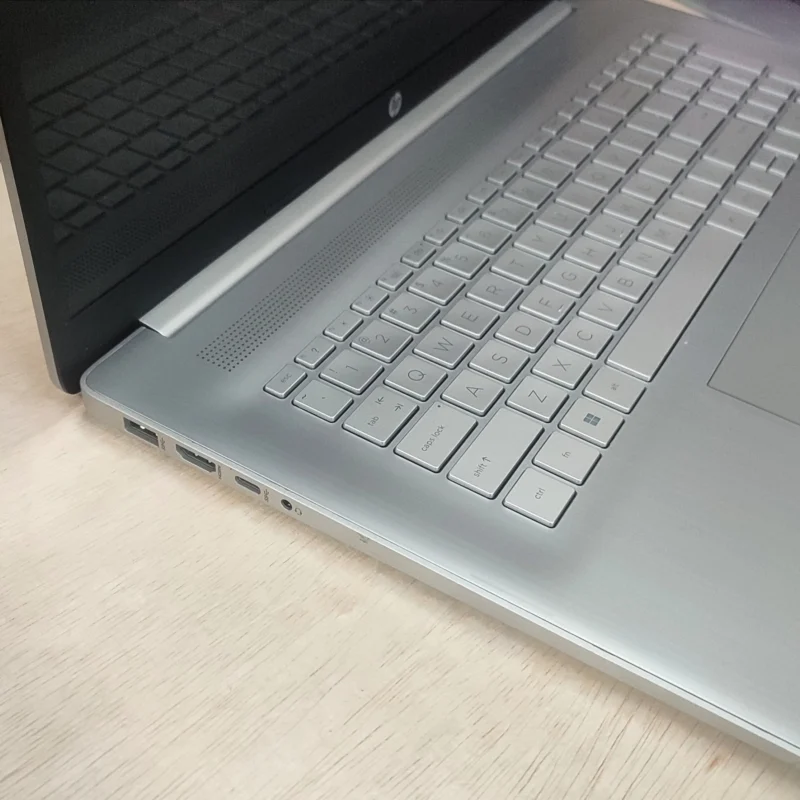 Laptop HP 17-CN2165CL Core i5-1255u gen 12 RAM 16GB SSD 256GB 17.3 inc Laptop Comzone.id - Galeri Produk 6